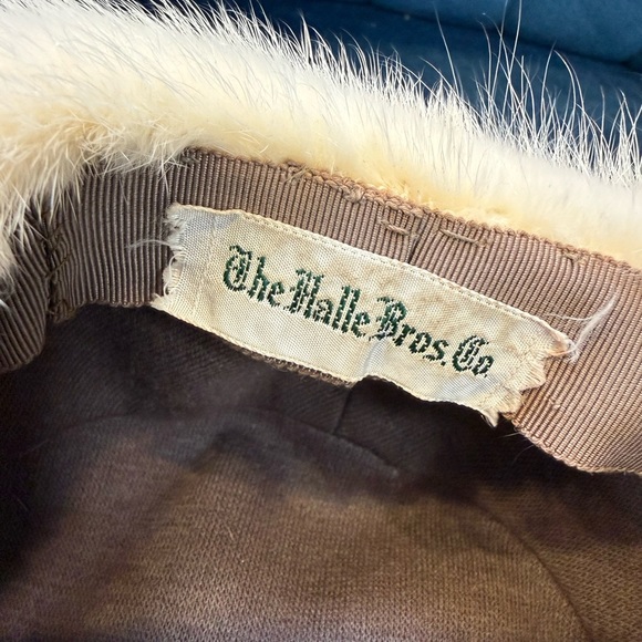 Vintage Halle Bros Ivory Mink Fur Pillbox Hat